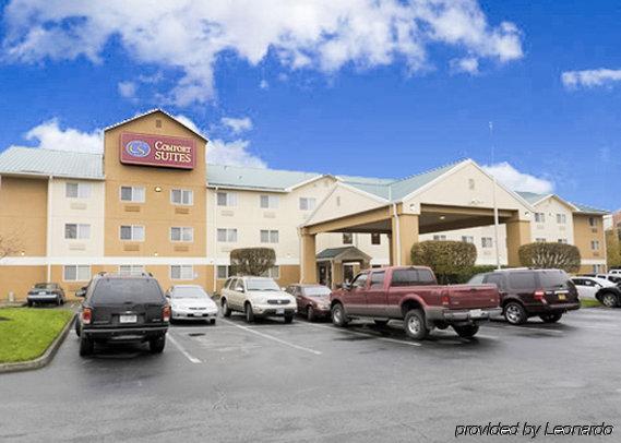 Comfort Suites Portland Airport Exterior photo